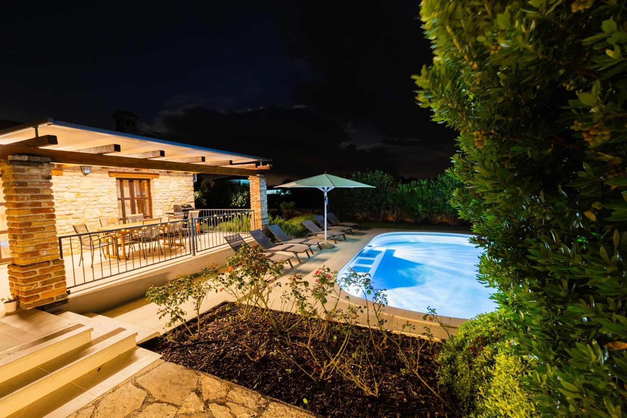 Villa Jurinea In Istrien Mit Pool Барат Экстерьер фото